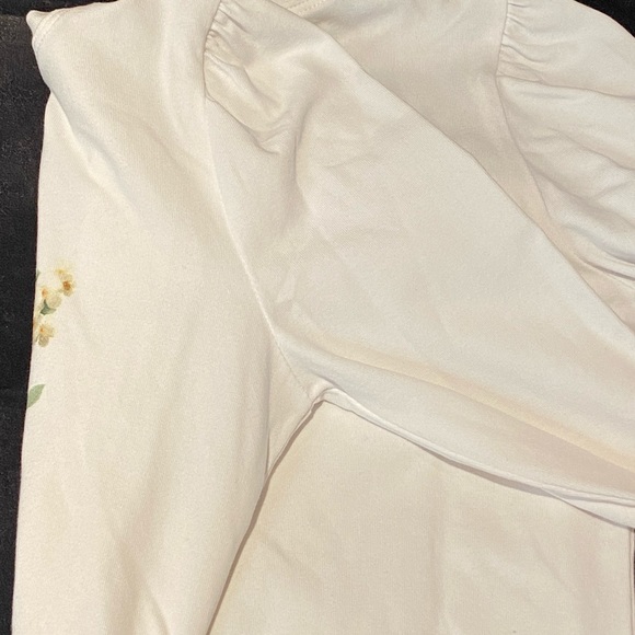 MONNALISA girls cream long sleeve top size 9 - Picture 2 of 5